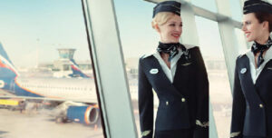 son los requisitos para trabajar de azafata 